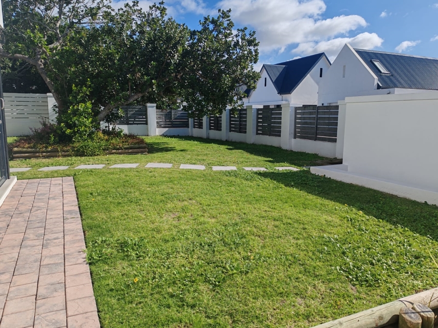 To Let 3 Bedroom Property for Rent in St Francis Links Eastern Cape